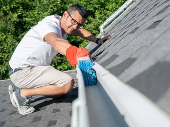 Extending Roofing Service Life: What Homeowners Can Do